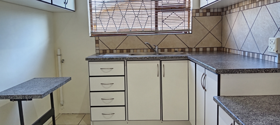 4 Bedroom Property for Sale in Strelitzia Park Eastern Cape